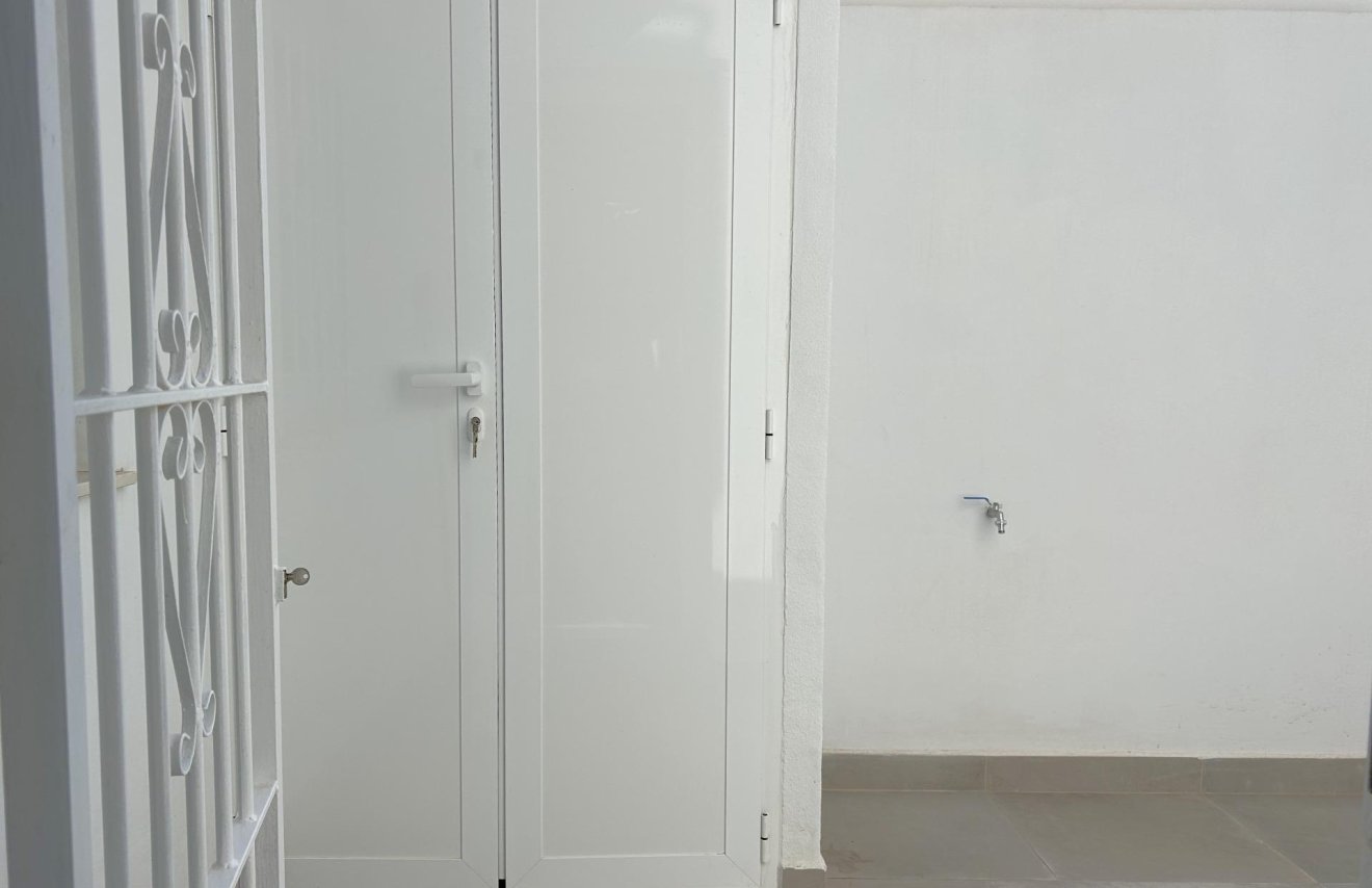 Reventa - Bungalow Planta Baja - Torrevieja - El chaparral