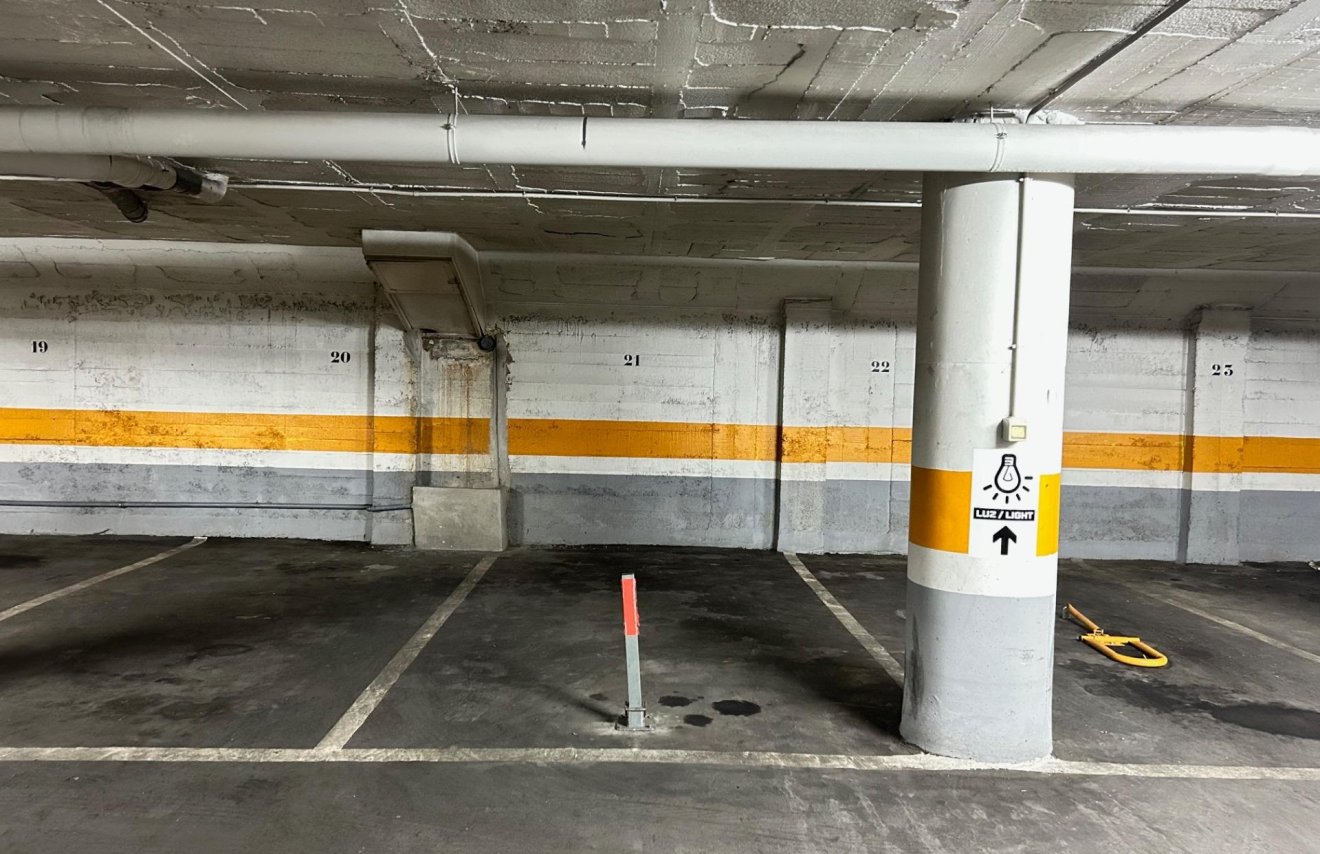 Revente - Parking - Torrevieja - Playa del Cura