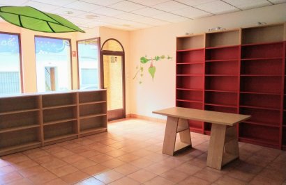 Reventa - Local comercial - Pilar de la Horadada