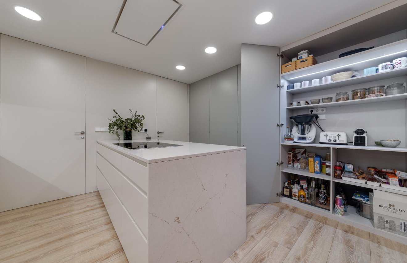 Reventa - Apartamento - Torrevieja - Playa del Cura