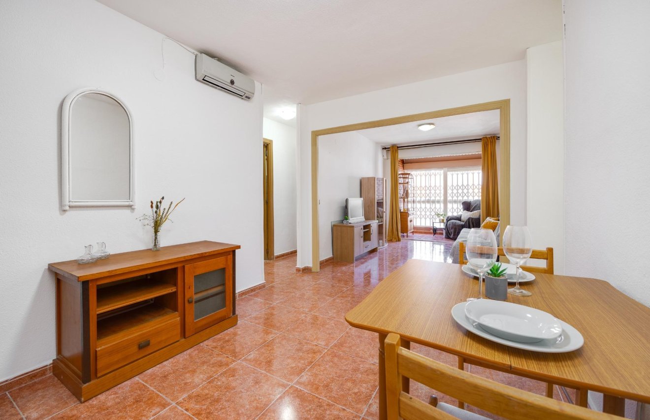 Revente - Apartamento - Torrevieja - Playa de los Naufragos