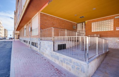 Revente - Apartamento - Torrevieja - Playa de los Naufragos