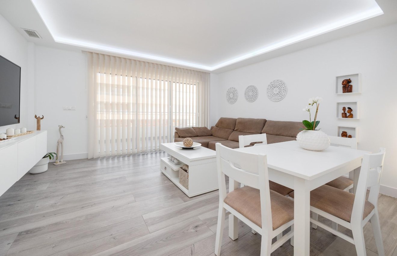 Revente - Apartamento - Torrevieja - Acequion