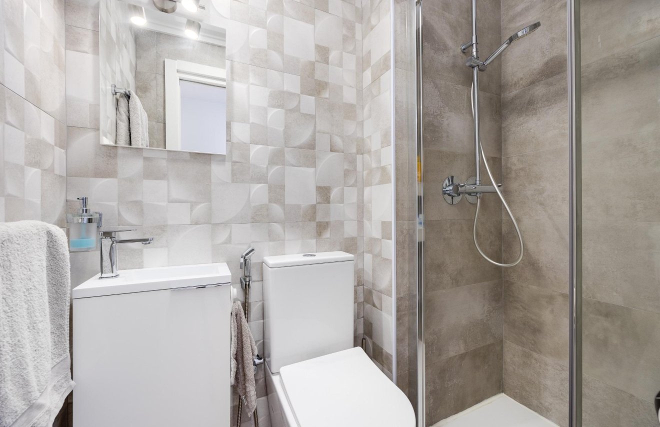 Revente - Apartamento - Torrevieja - Acequion