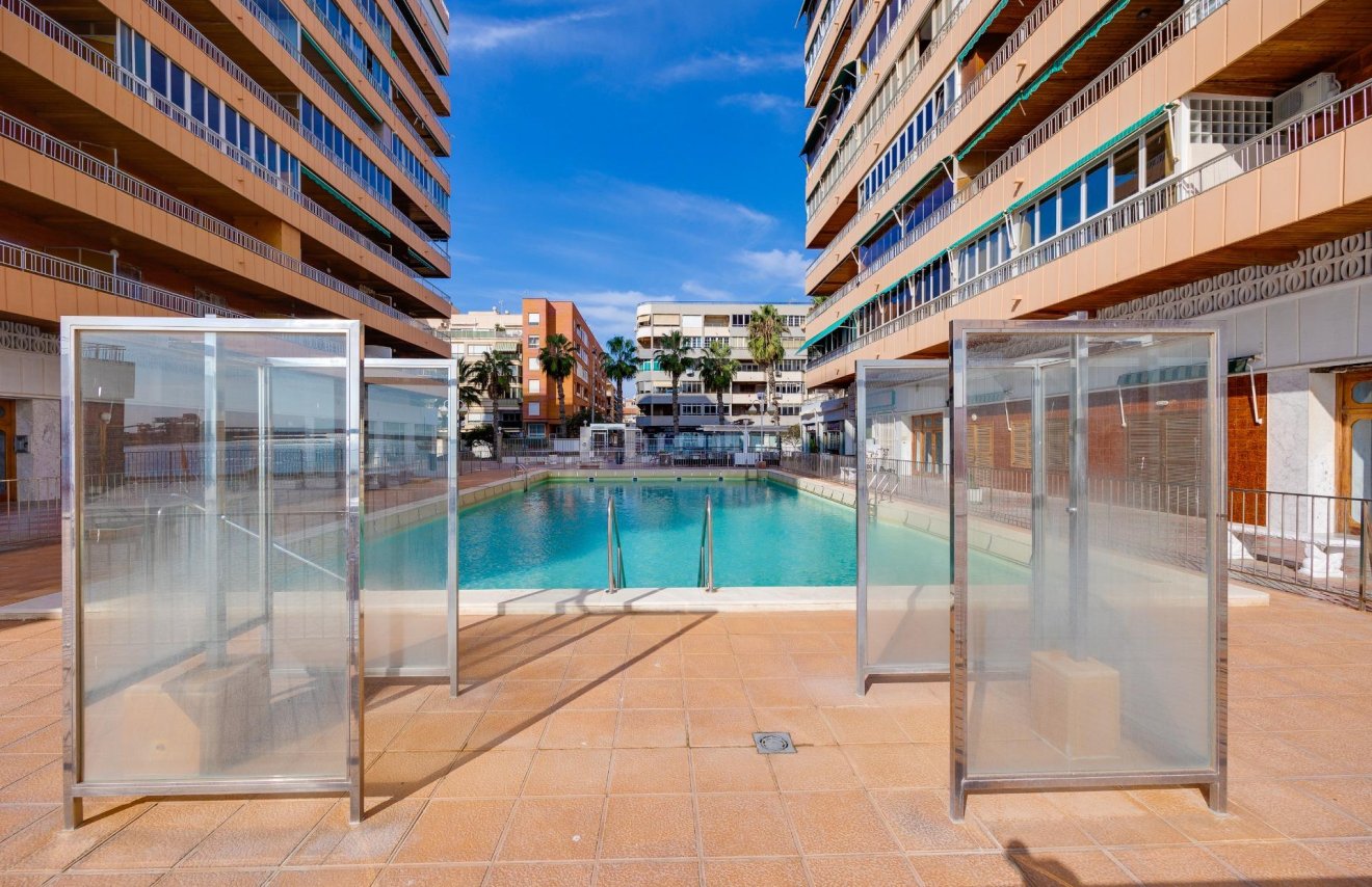 Revente - Apartamento - Torrevieja - Acequion