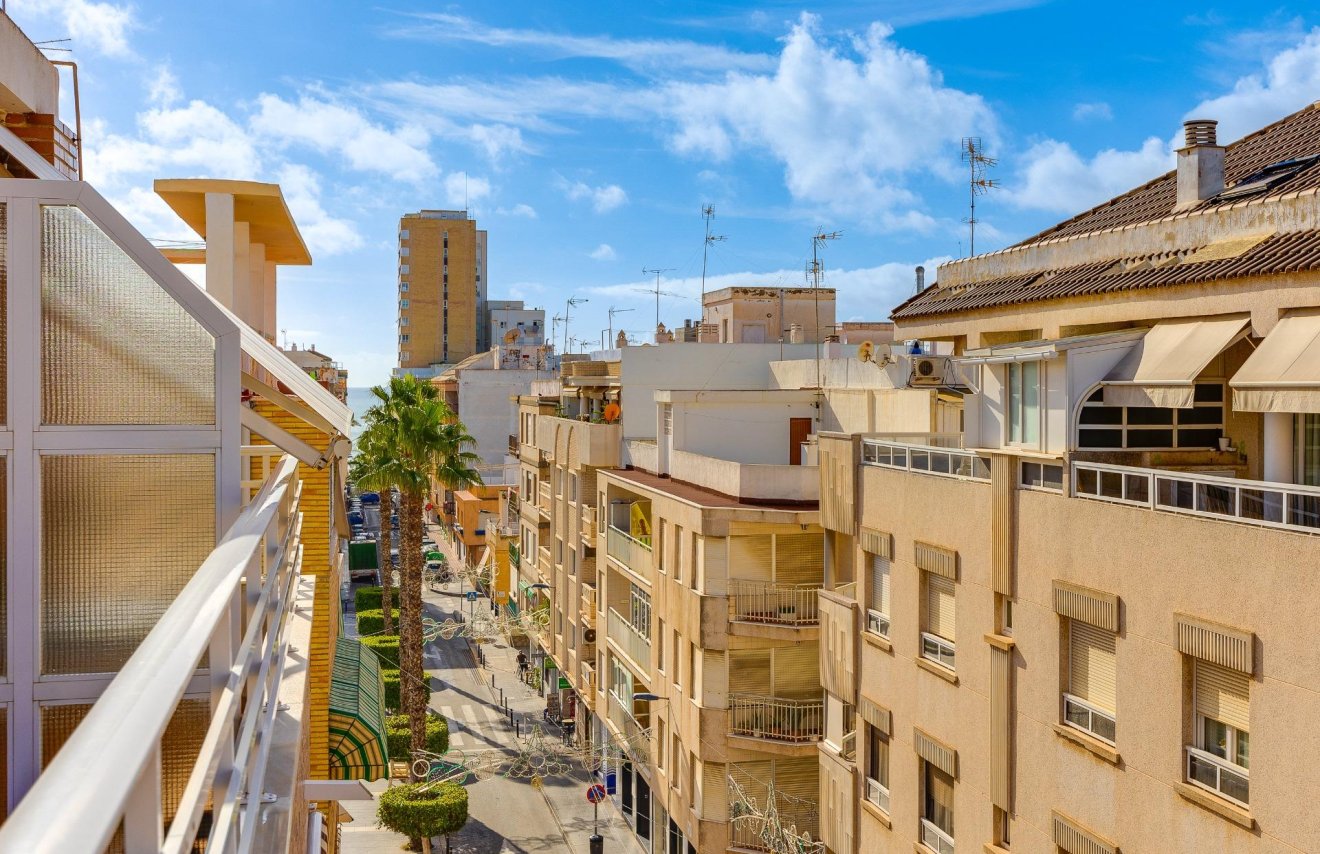 Revente - Attique - Torrevieja - Paseo maritimo