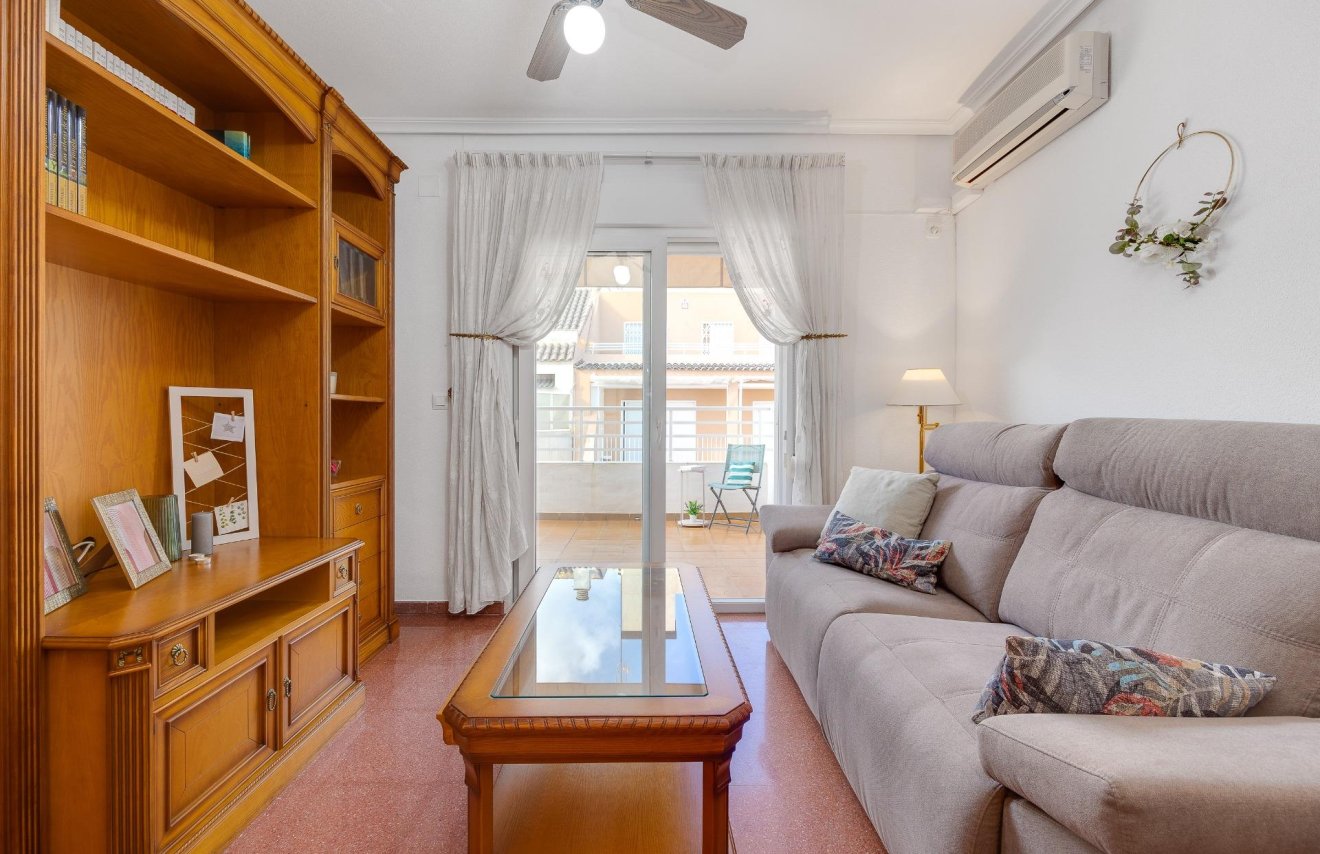 Revente - Attique - Torrevieja - Paseo maritimo