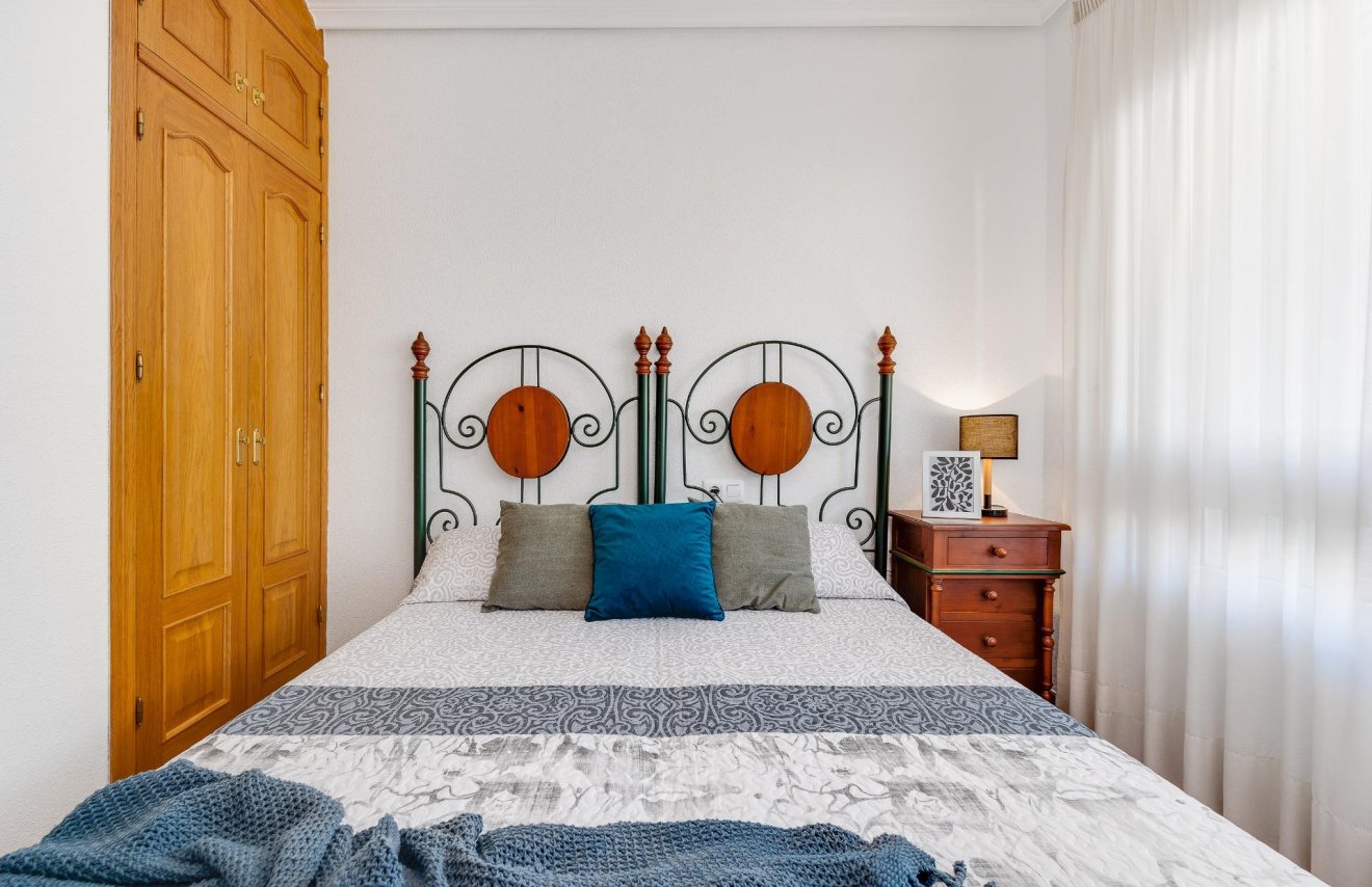 Revente - Attique - Torrevieja - Paseo maritimo