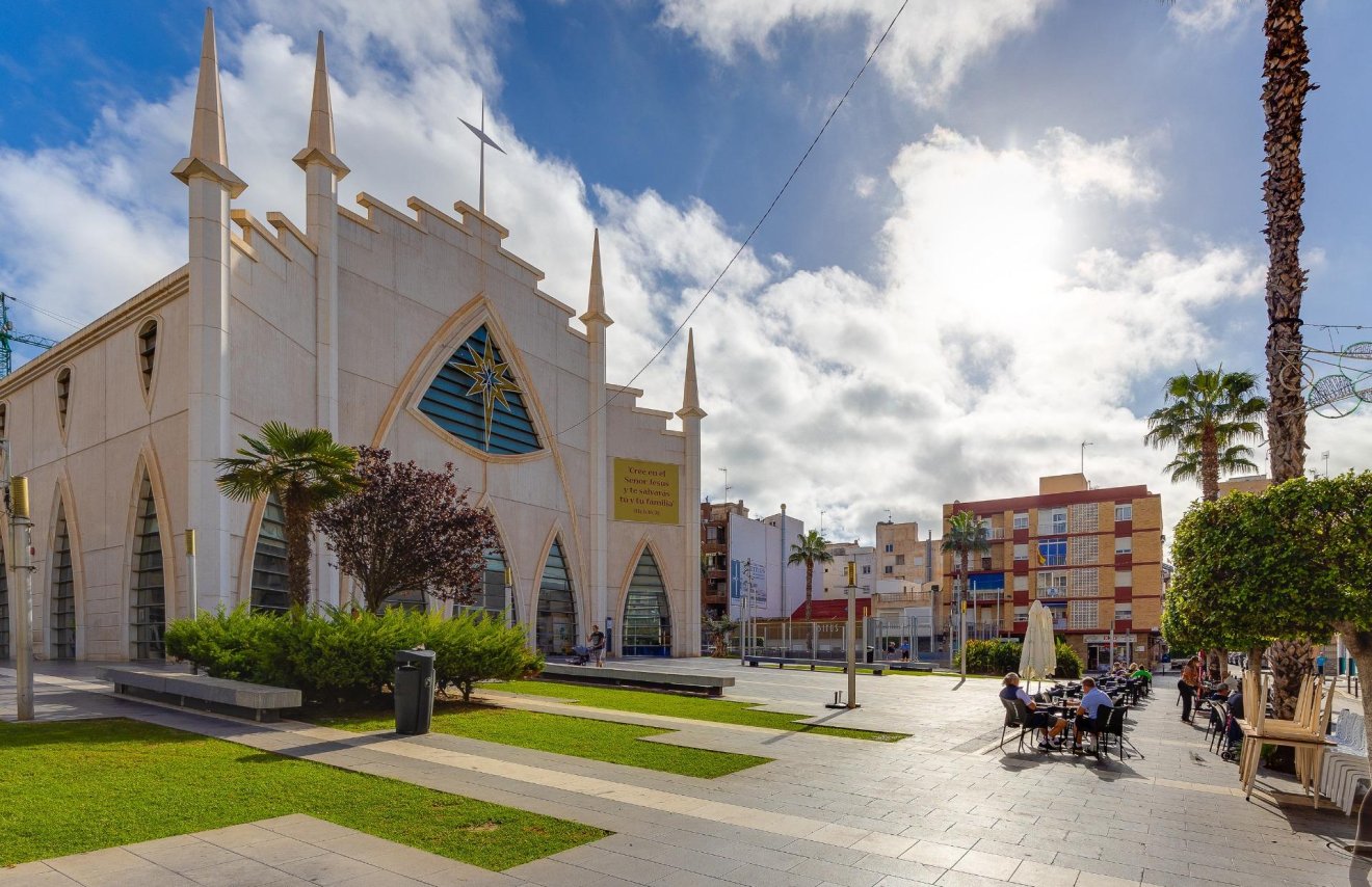 Revente - Attique - Torrevieja - Paseo maritimo