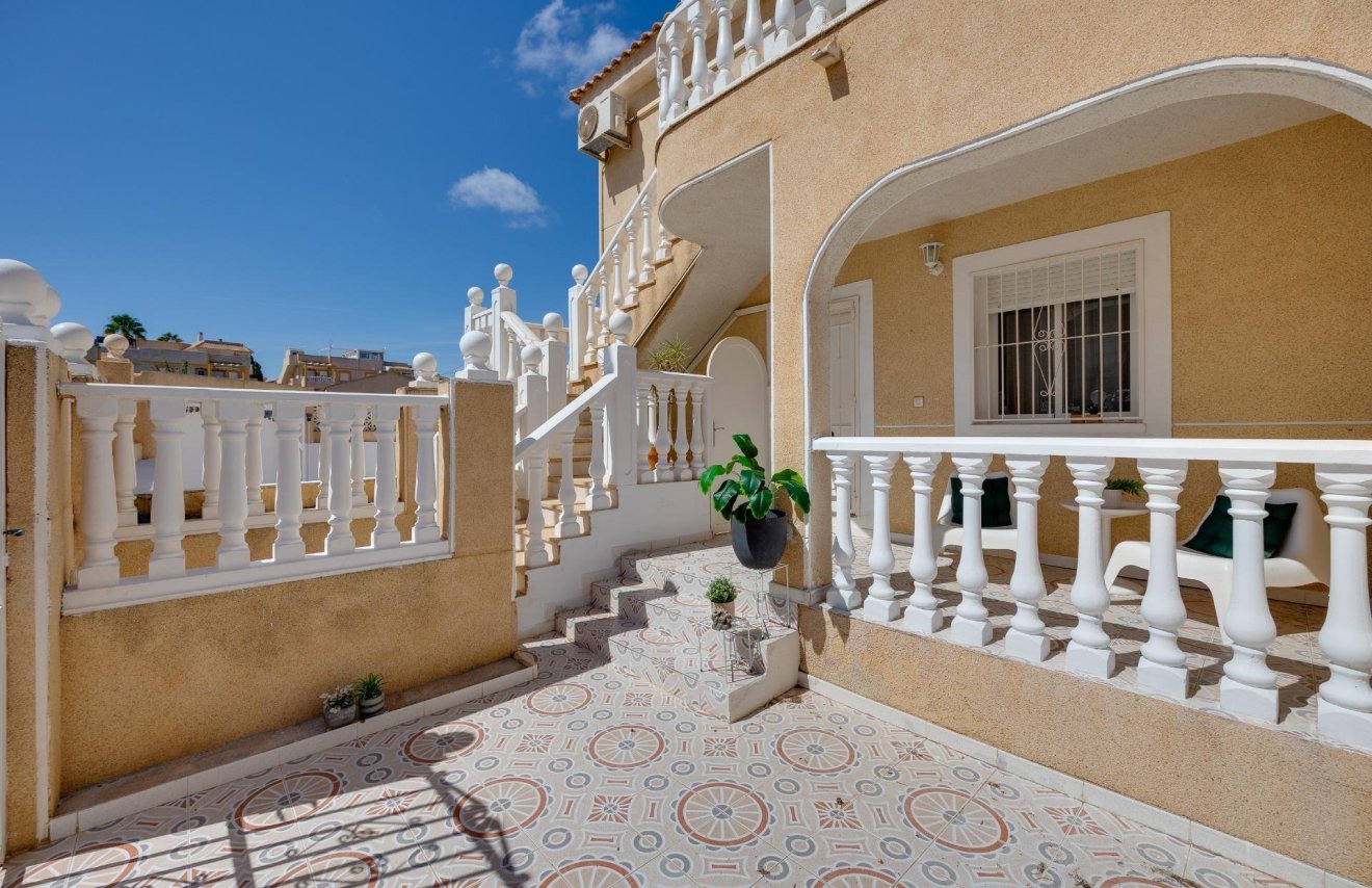 Reventa - Bungalow Planta Baja - Torrevieja - Los Frutales