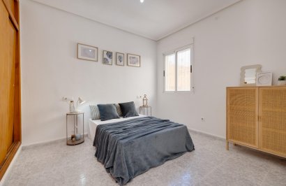 Reventa - Bungalow Planta Baja - Torrevieja - Los Frutales