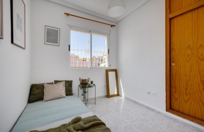 Reventa - Bungalow Planta Baja - Torrevieja - Los Frutales