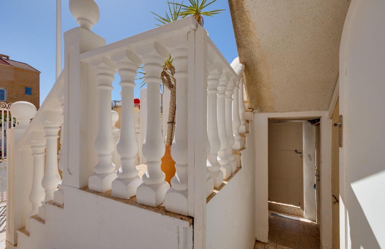 Reventa - Bungalow Planta Baja - Torrevieja - Los Frutales