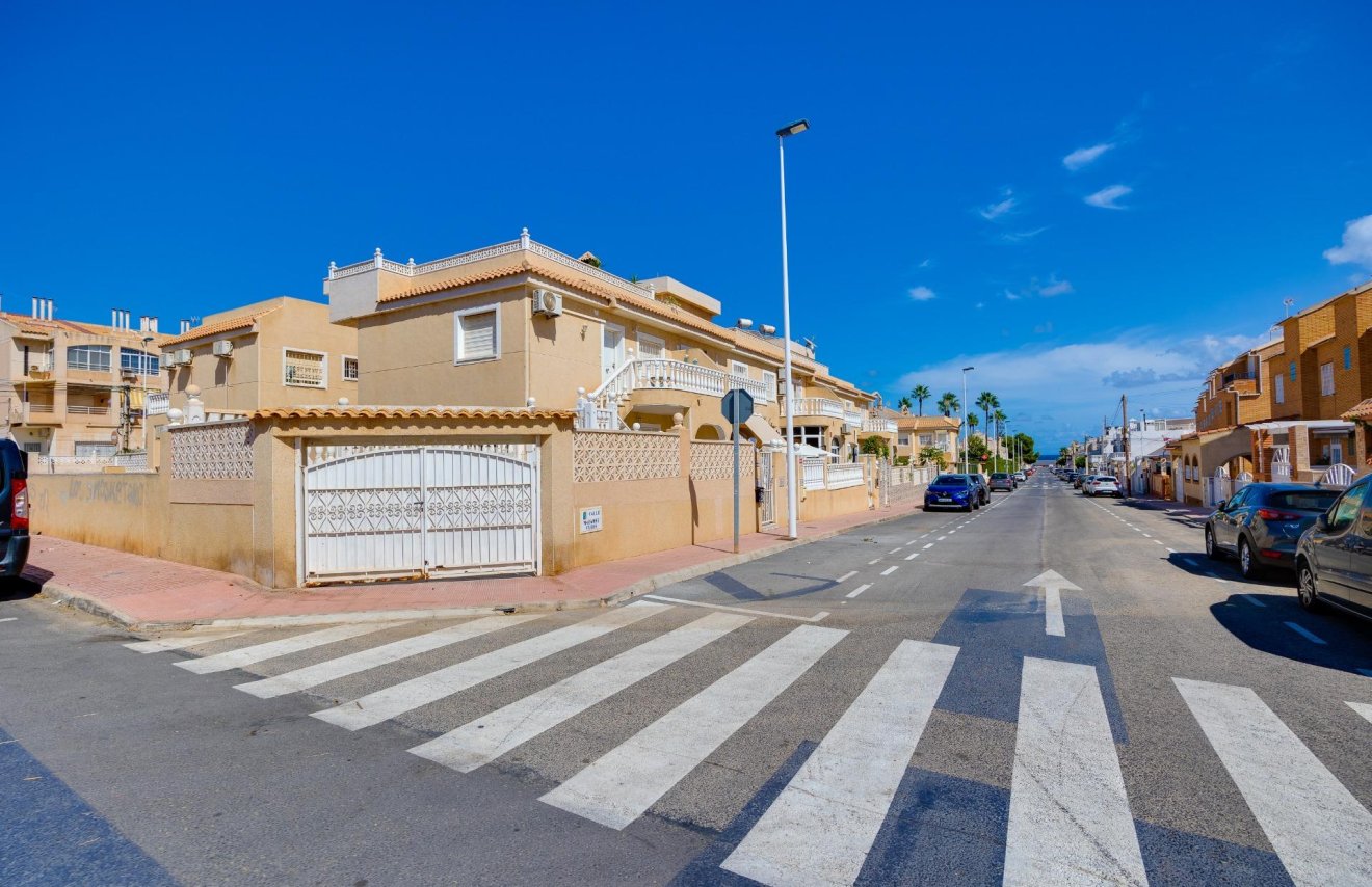 Reventa - Bungalow Planta Baja - Torrevieja - Los Frutales