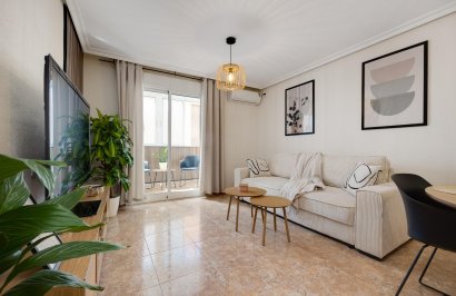 Revente - Apartamento - Torrevieja - Centro