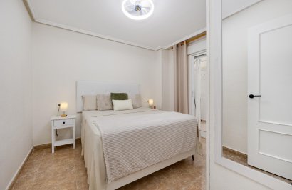 Revente - Apartamento - Torrevieja - Centro