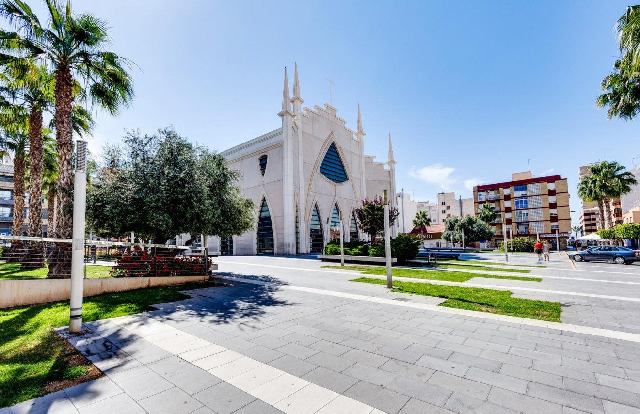 Revente - Apartamento - Torrevieja - Centro