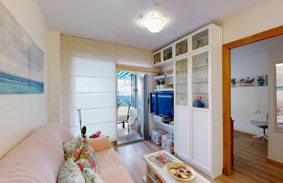 Resale - Apartamento - Torrevieja - Playa de los Locos