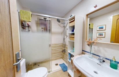 Resale - Apartamento - Torrevieja - Playa de los Locos