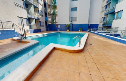 Resale - Apartamento - Torrevieja - Playa de los Locos