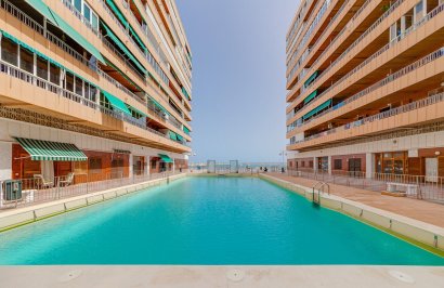 Resale - Apartamento - Torrevieja - Acequion