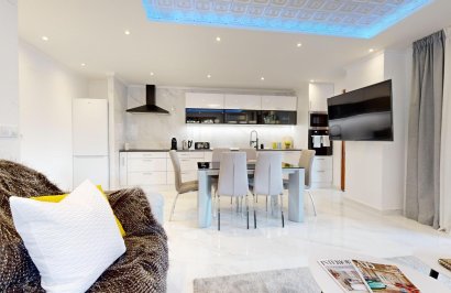 Resale - Apartamento - Torrevieja - Acequion