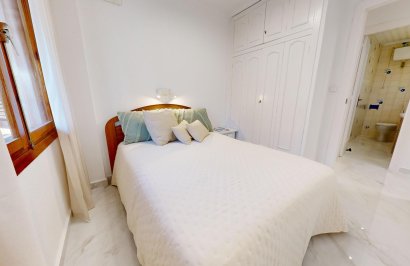 Resale - Apartamento - Torrevieja - Acequion