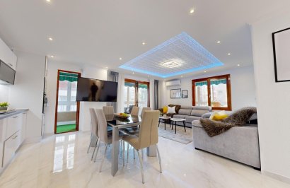 Resale - Apartamento - Torrevieja - Acequion