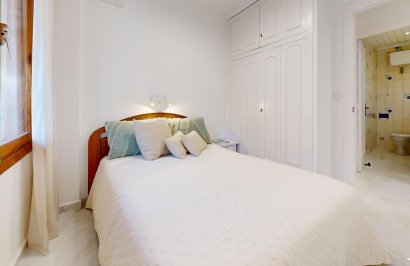 Resale - Apartamento - Torrevieja - Acequion