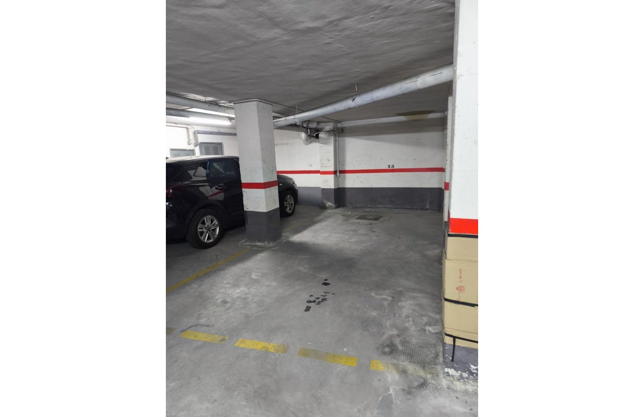 Resale - Garage - Torrevieja - Playa de los Locos