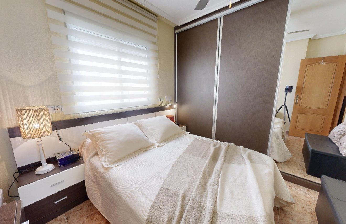 Revente - Apartamento - Torrevieja - Estacion de autobuses