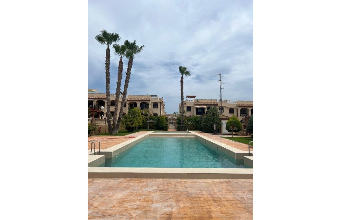 Revente - Bungalow - Torrevieja - Aguas nuevas 1