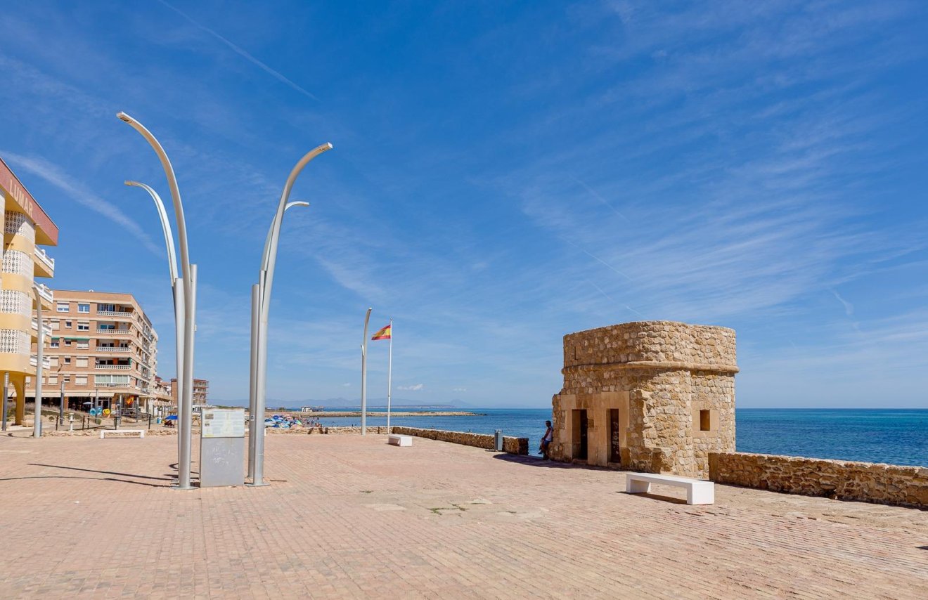 Revente - Bungalow - Torrevieja - Aguas nuevas 1