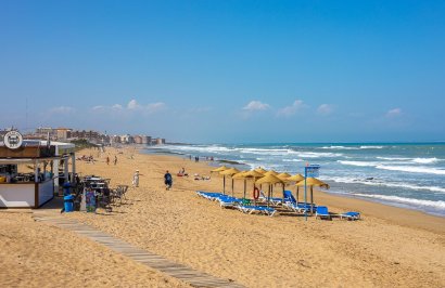 Revente - Bungalow - Torrevieja - Aguas nuevas 1