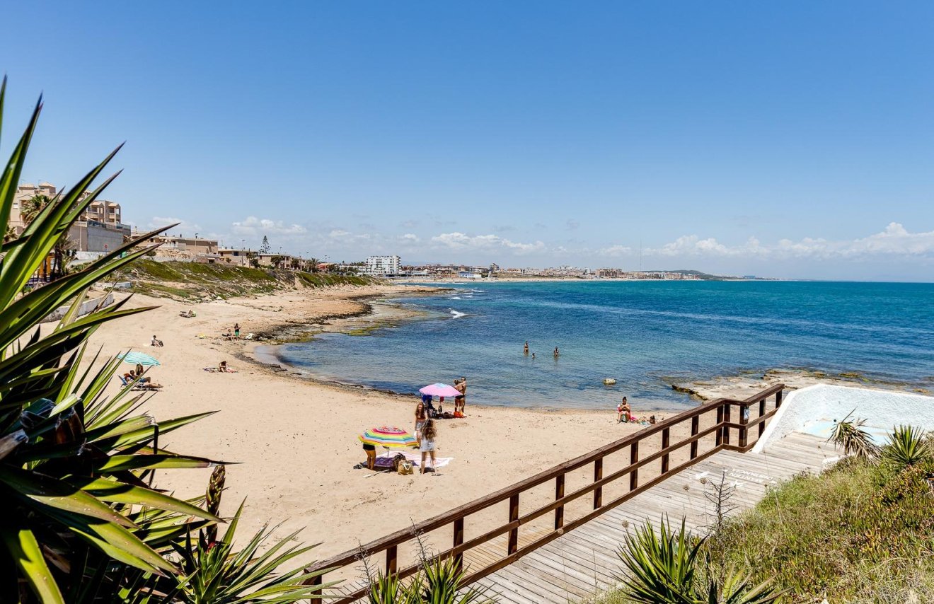 Revente - Bungalow - Torrevieja - Aguas nuevas 1