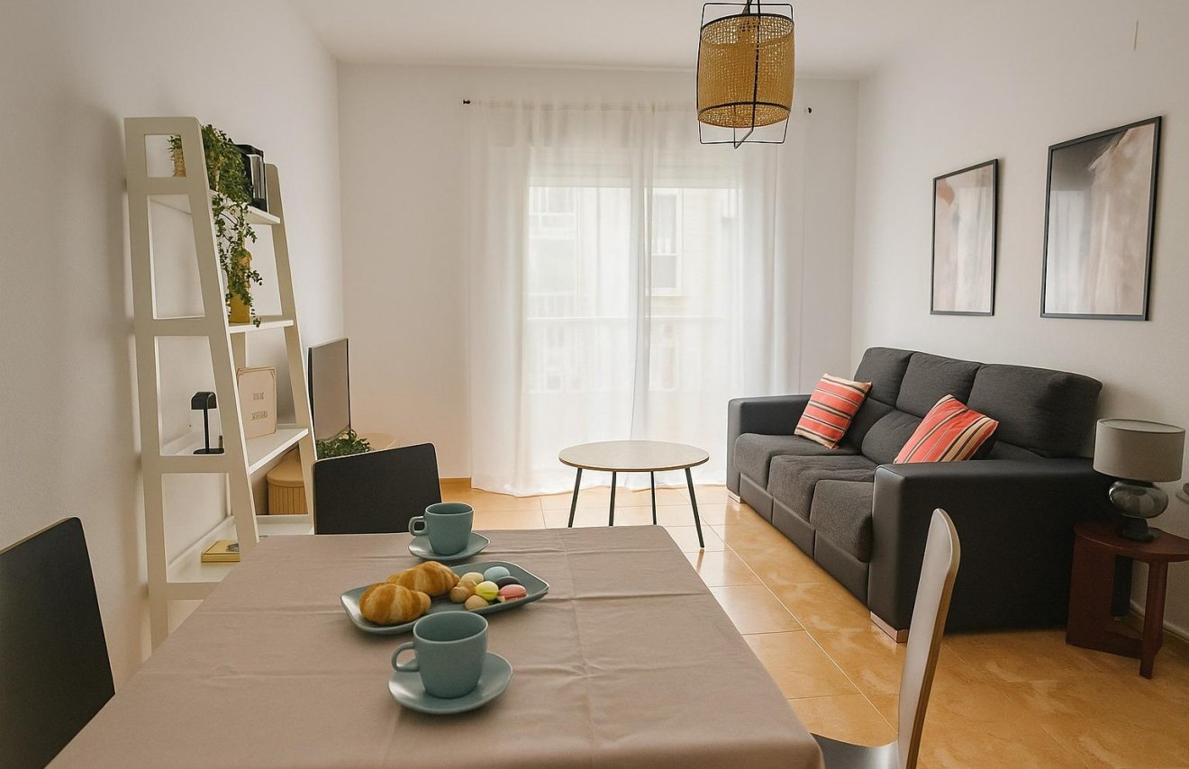 Reventa - Apartamento - Torrevieja - Playa del Cura