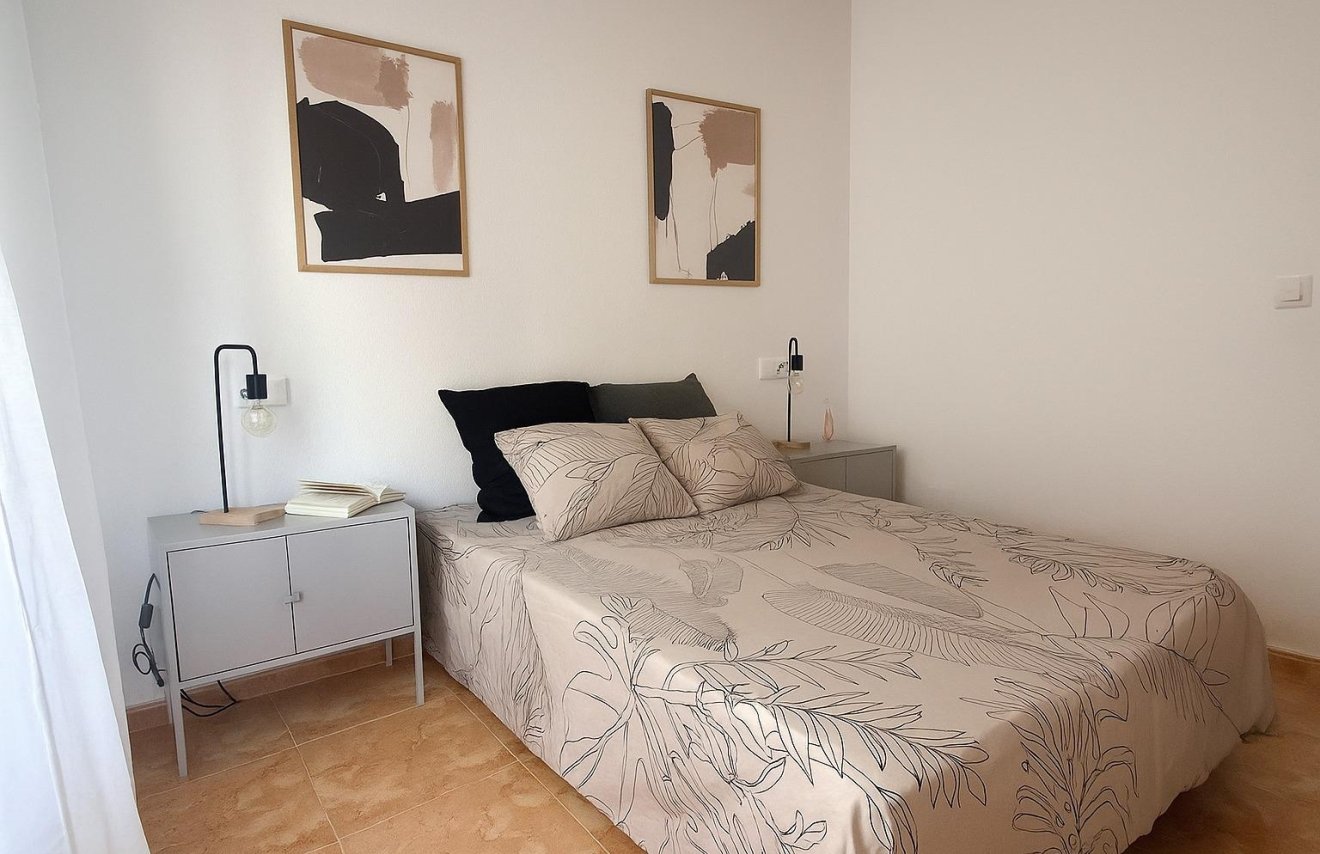 Reventa - Apartamento - Torrevieja - Playa del Cura