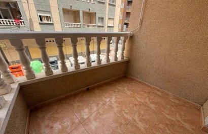 Reventa - Apartamento - Torrevieja - Playa del Cura