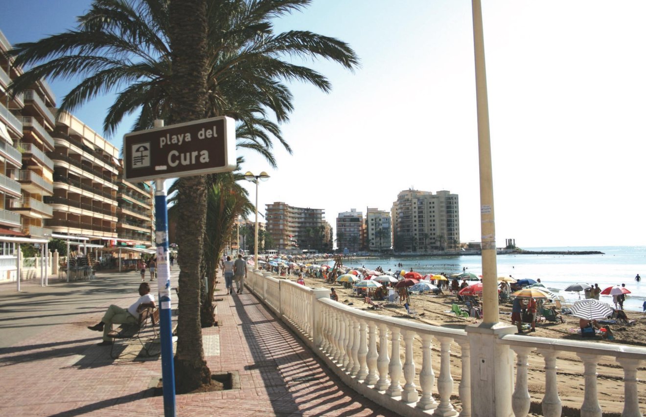 Reventa - Apartamento - Torrevieja - Playa del Cura