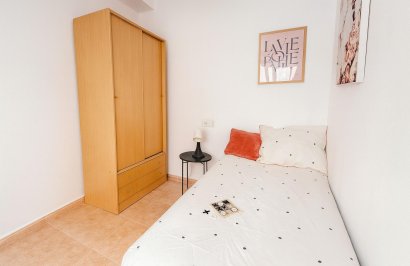 Revente - Apartamento - Torrevieja - Parque de las Naciones