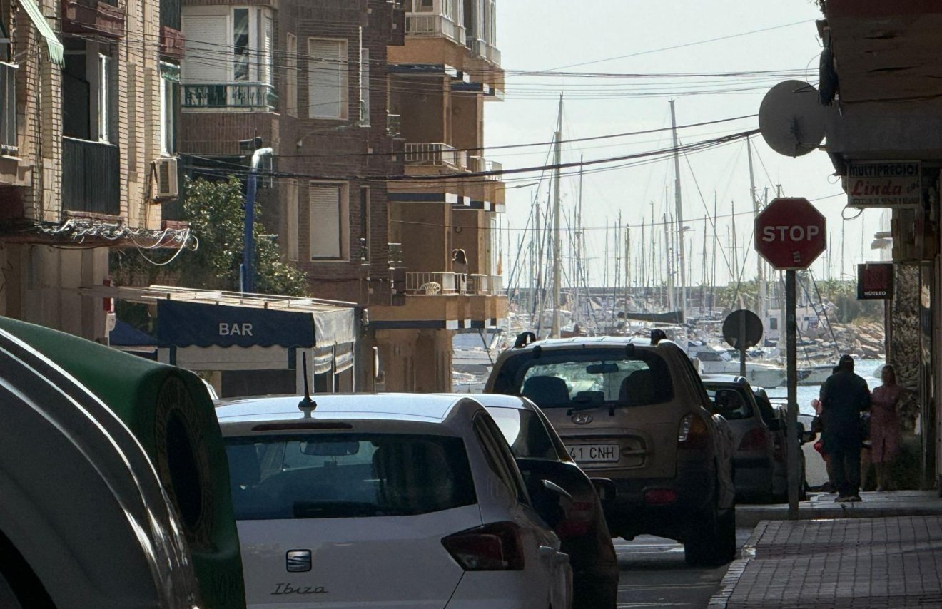 Revente - Planta baja - Torrevieja - Acequion