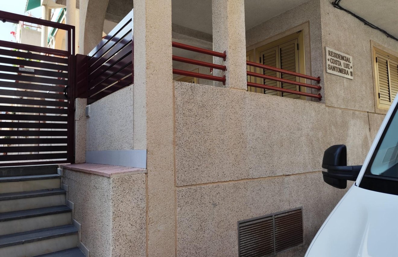 Revente - Planta baja - Torrevieja - Acequion