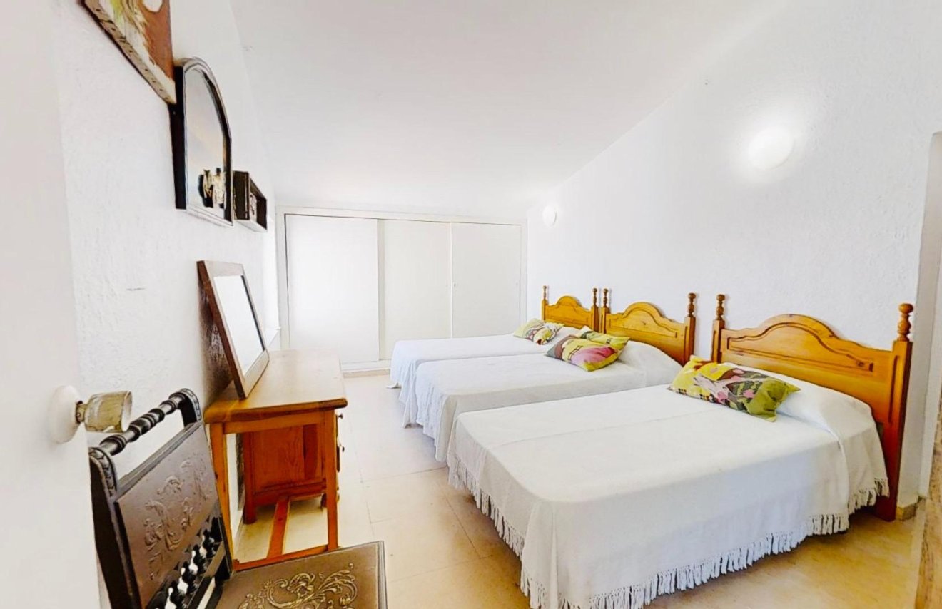 Resale - Villa - Cabo Roig - Costa blanca