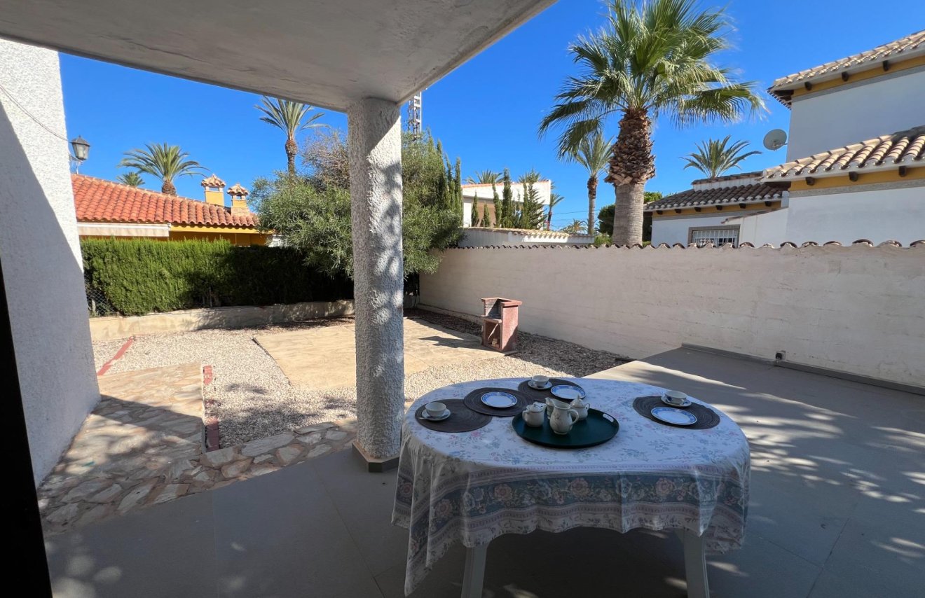 Resale - Villa - Cabo Roig - Costa blanca