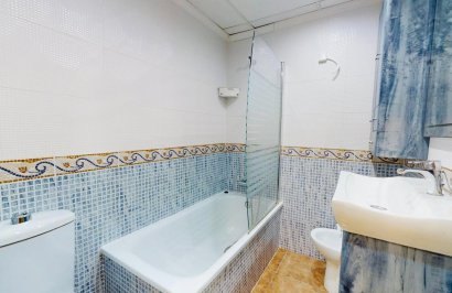 Resale - Piso - Torrevieja - Centro