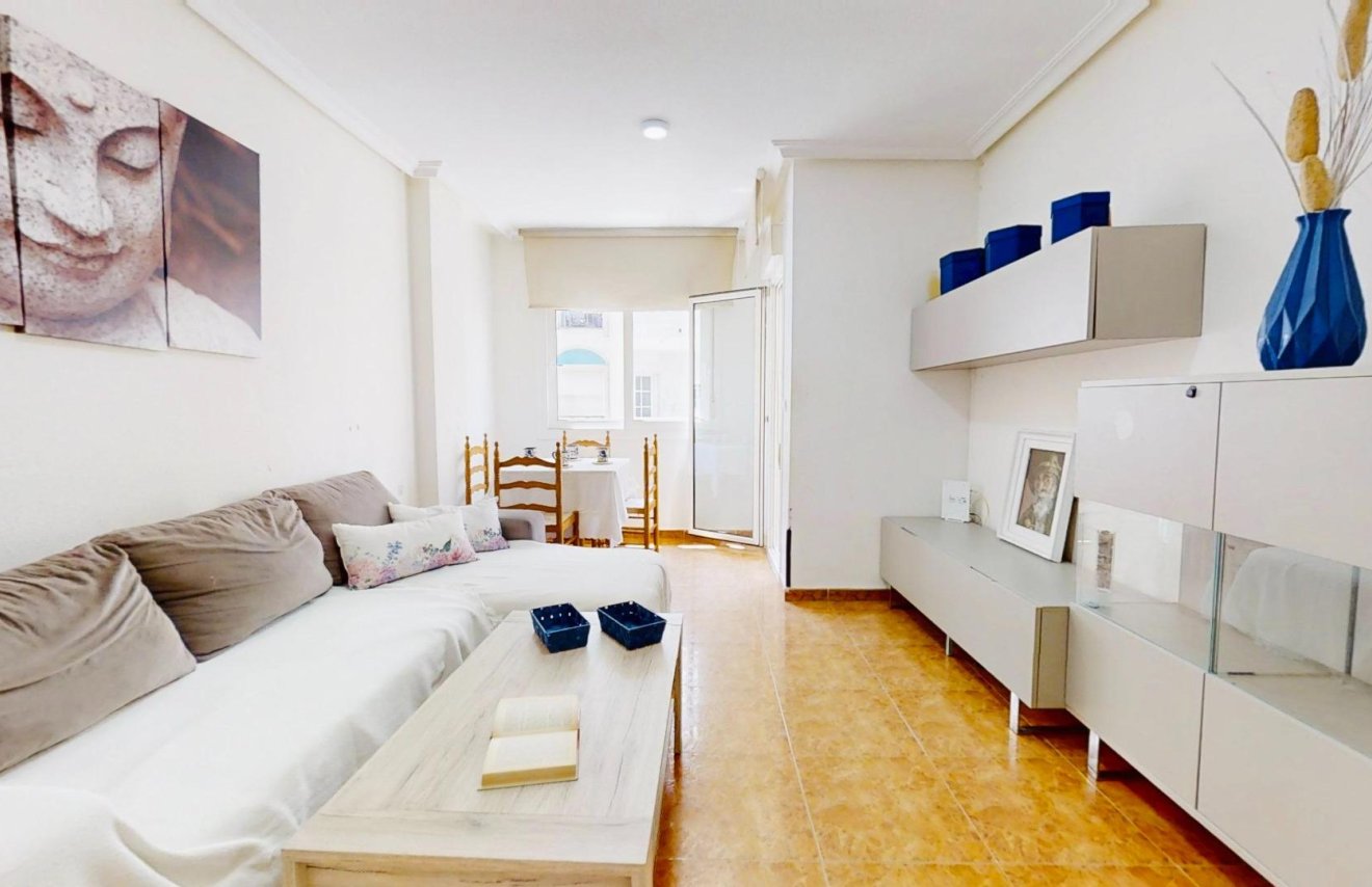 Resale - Piso - Torrevieja - Centro