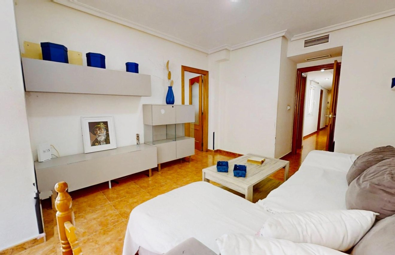 Resale - Piso - Torrevieja - Centro