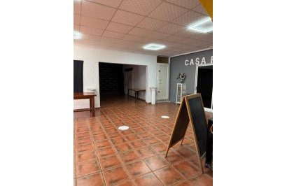 Revente - Local comercial - Torrevieja - Playa de los Locos