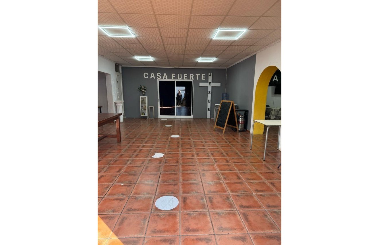 Revente - Local comercial - Torrevieja - Playa de los Locos