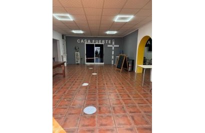 Revente - Local comercial - Torrevieja - Playa de los Locos